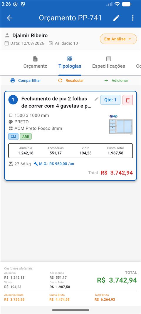 O mesmo orçamento aberto pelo dono da conta, mostrando a grade de custos dos materiais e os valores brutos